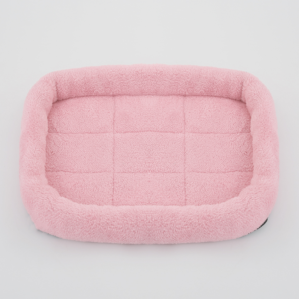 Soft Plush Square Dog Bed Mat  - Pet Supplies Plus ulasan dan harga