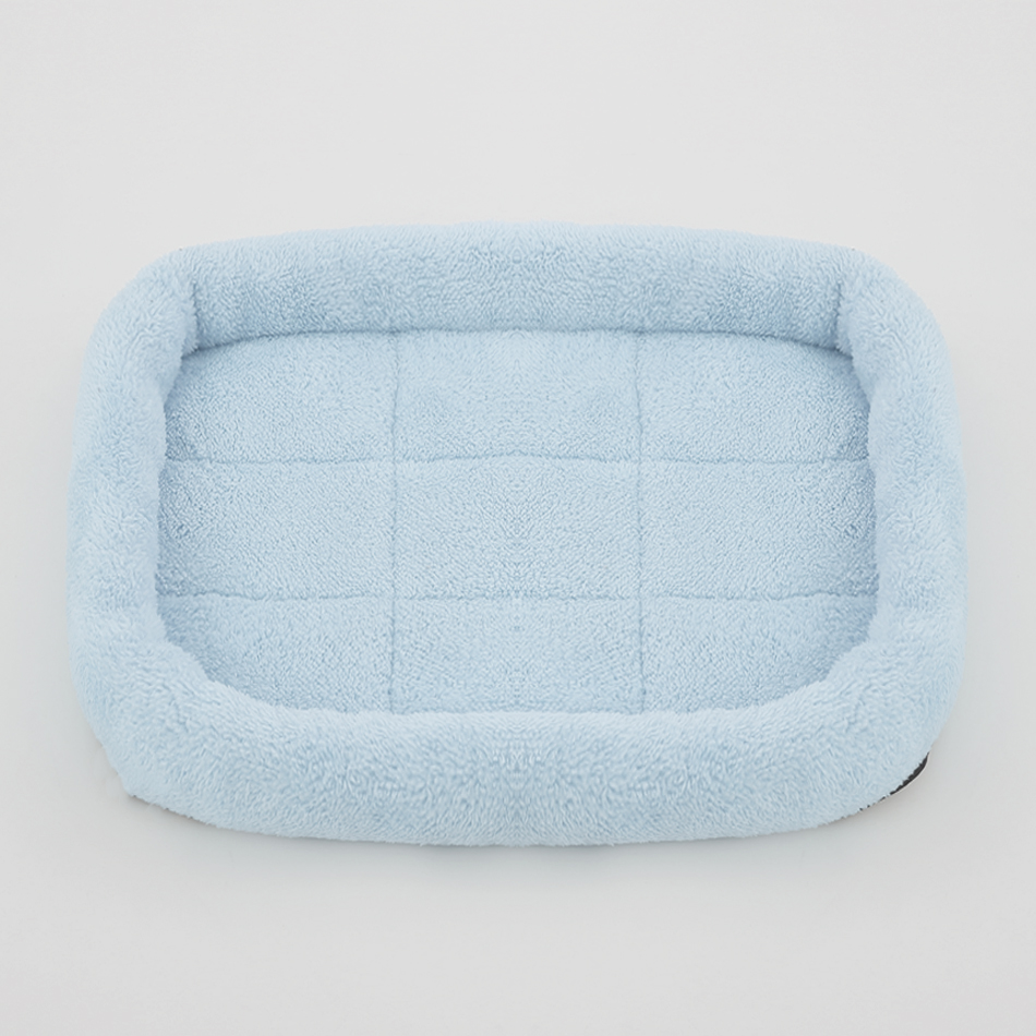 Soft Plush Square Dog Bed Mat  - Pet Supplies Plus ulasan dan harga